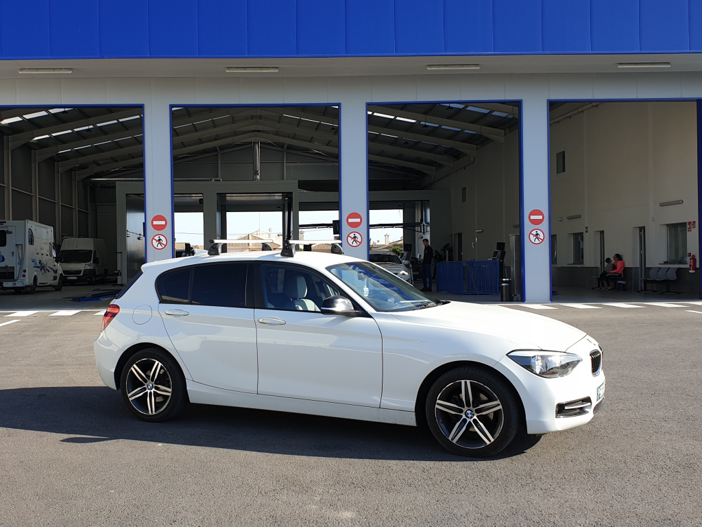 BMW 118d outside ITV test station